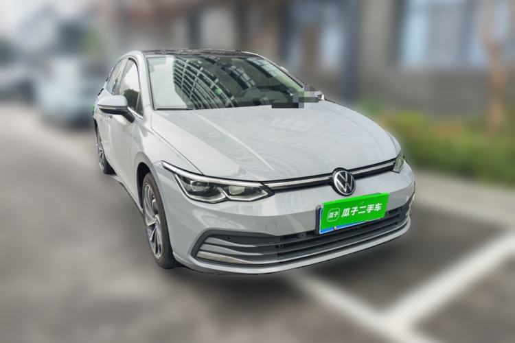 Used Volkswagen Golf 2021 280TSI DSG Pro Front Right 45 Deg