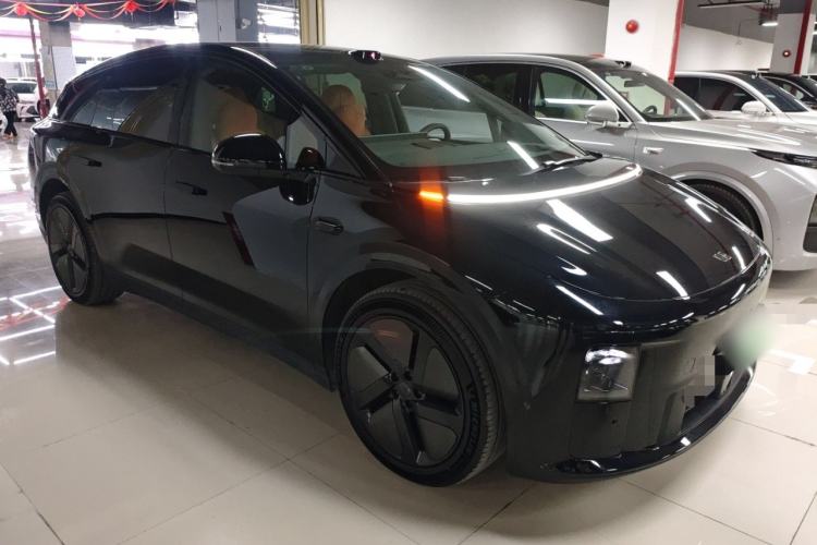 Used Li Auto i6 2025 Model Two-Wheel-Drive Standard Type