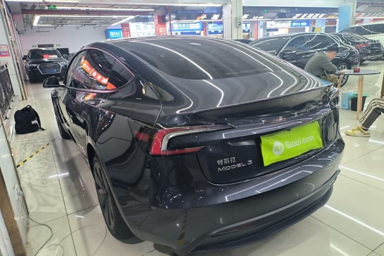 Used Tesla Model 3 2023 Rear-Wheel-Drive Version Rear Left 45 Deg