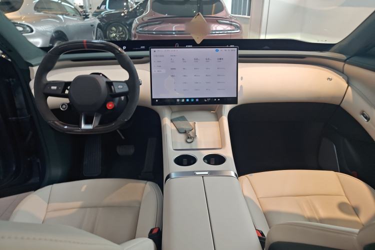 Used Xiaomi Auto YU7 2025 Ultra-Long Range High-Performance All-Wheel-Drive Max Edition