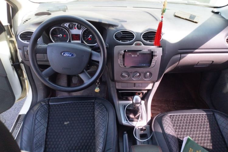 Used Ford Focus 2013 Hatchback Classic 1.8L Manual Base Model