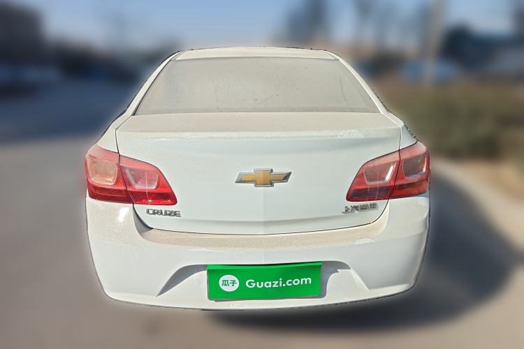 Used Chevrolet Cruze 2015 1.5L Classic SE MT
