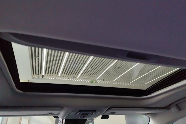 Used Toyota Granvia 2023 2.5L Hybrid Comfort Edition