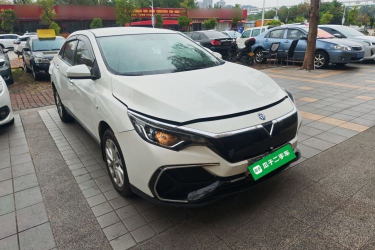 Used Venucia Venucia D60EV 2022 Standard Range Smart Drive Version
