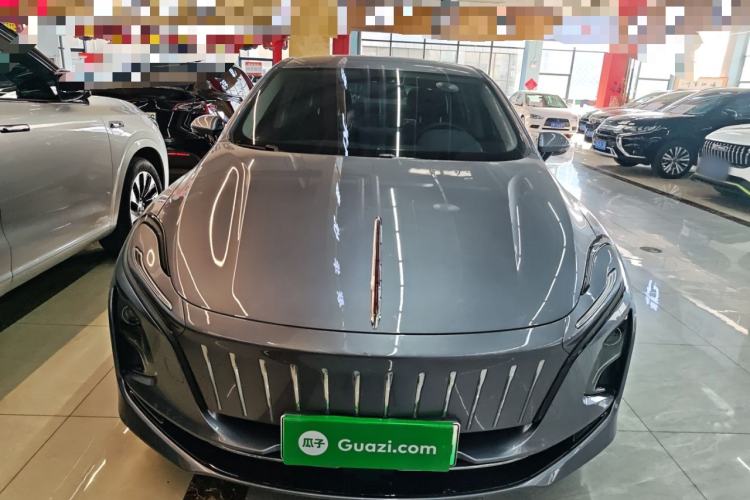 Used Hongqi E-QM5 2024 610 km PLUS