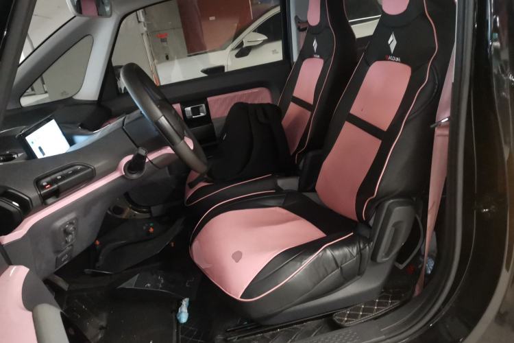 Used Baojun E300 2020 Plus Starry Intelligence Edition Left Front Seat