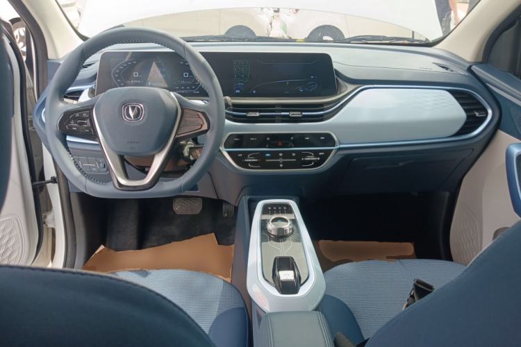 Used CHANGAN Benni E-Star 2023 Qingxin Edition Colorful Model Lithium Iron Phosphate