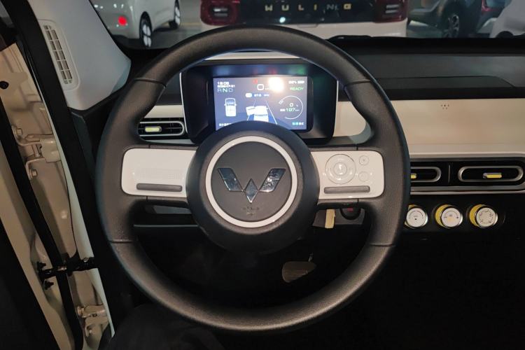 Used Wuling Hongguang MINIEV 2024 3rd Generation 215km Youth Edition