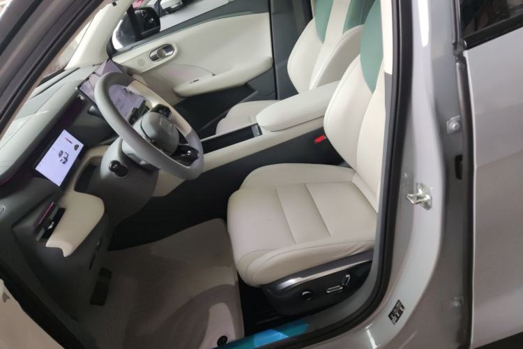 Used Lynk & Co 06 EM-P 2023 EM-P 126 Long-Range Halo