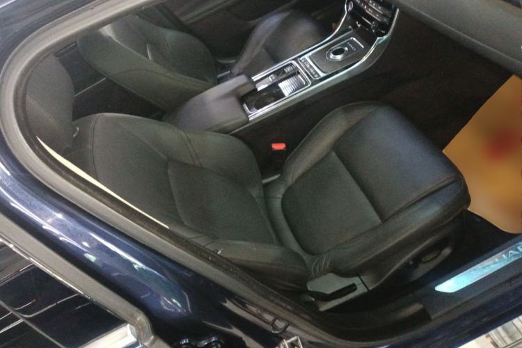 Used Jaguar XFL 2018 XFL 2.0T 250 PS Luxury Edition
