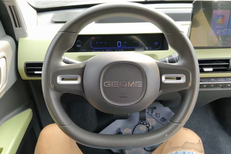 Used Geely Galaxy Panda 2023 Panda Mini 200km Endurance Bear