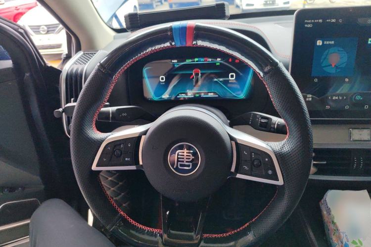 Used BYD Tang New Energy 2018 DM 2.0T All-Wheel Drive Smart Connect Elite 7-Seater China V Emission Standard