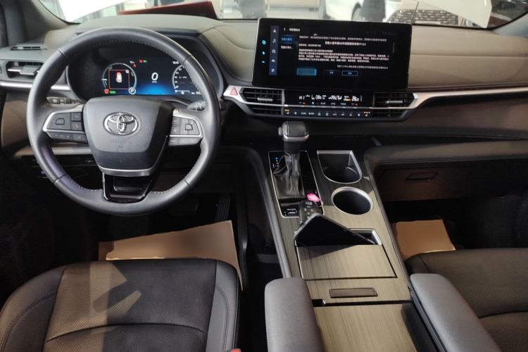 Used Toyota Sienna 2021 2.5L Hybrid Ultimate Edition
