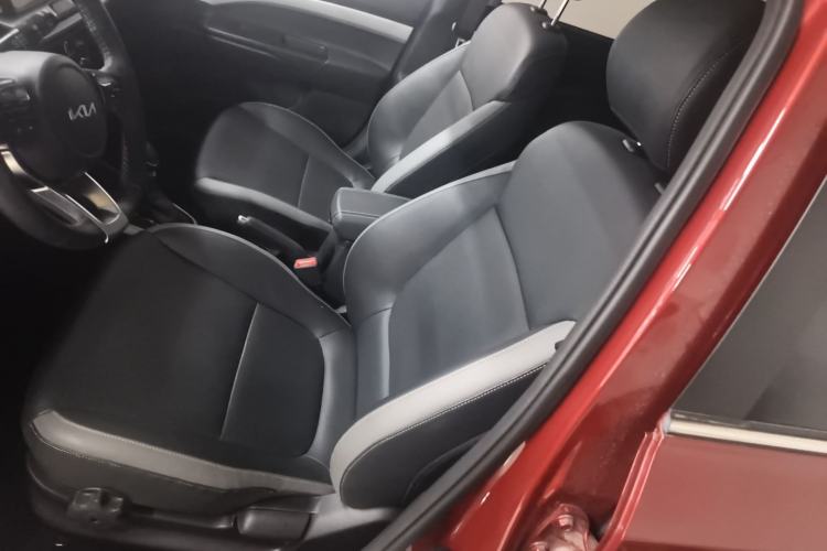 Used Kia kx1 Stonic 2021 1.4L CVT Fun Edition Left Front Seat