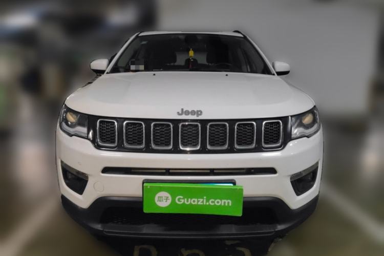 Used Jeep Compass 2017 200T Automatic Enjoyment Version
