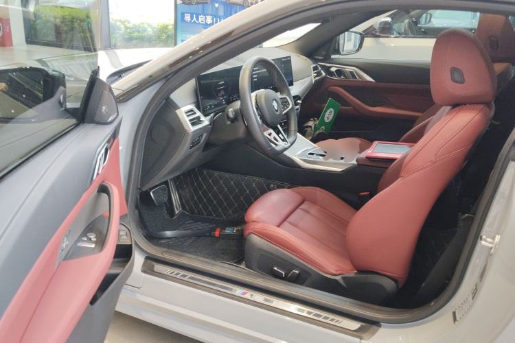 Used BMW 4 Series 2024 430i M Sport Night Edition Driver Seat