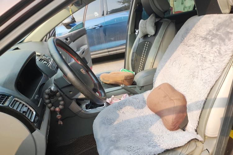 Used Geely Auto Classic Emgrand 2012 Sedan 1.5L Manual Comfort Model
