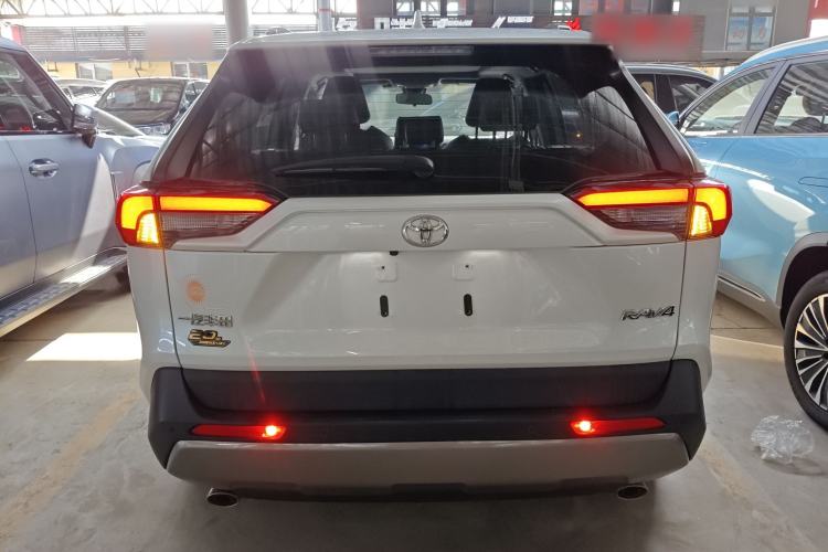 Used Toyota RAV4 2023 2.0L CVT Two-Wheel Drive 20th Anniversary Platinum Edition