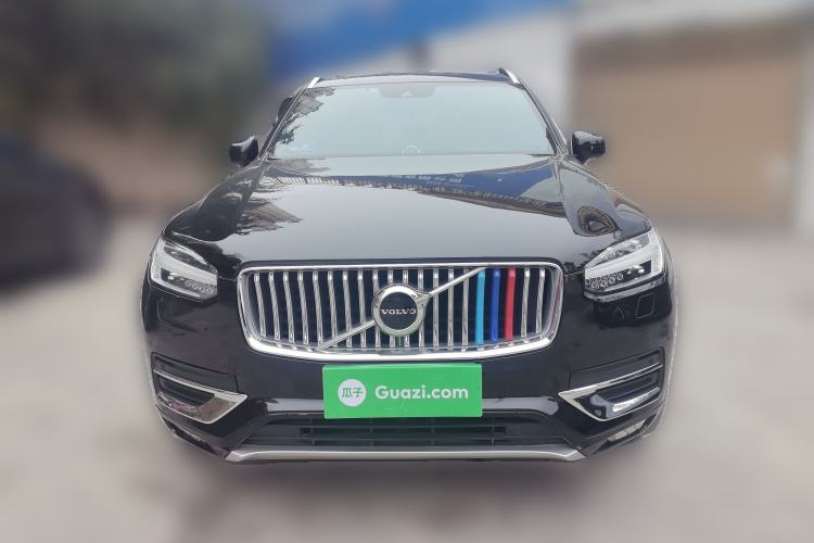 Used Volvo XC90 

