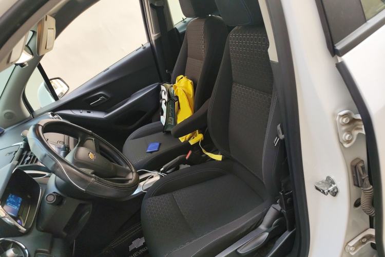 Used Chevrolet Trax 2014 1.4T Automatic Two-Wheel Drive Comfort Version Left Front Seat