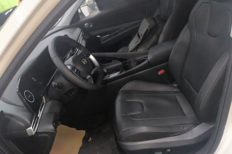 Used Hyundai Elantra 2023 1.5L CVT GLX Elite Edition Left Front Seat