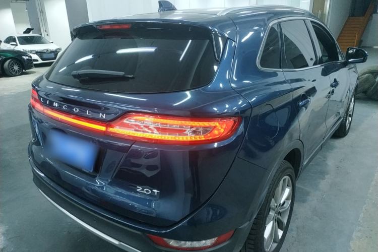 Used Lincoln MKC 2017 2.0T Two-Wheel-Drive Luxury Edition
