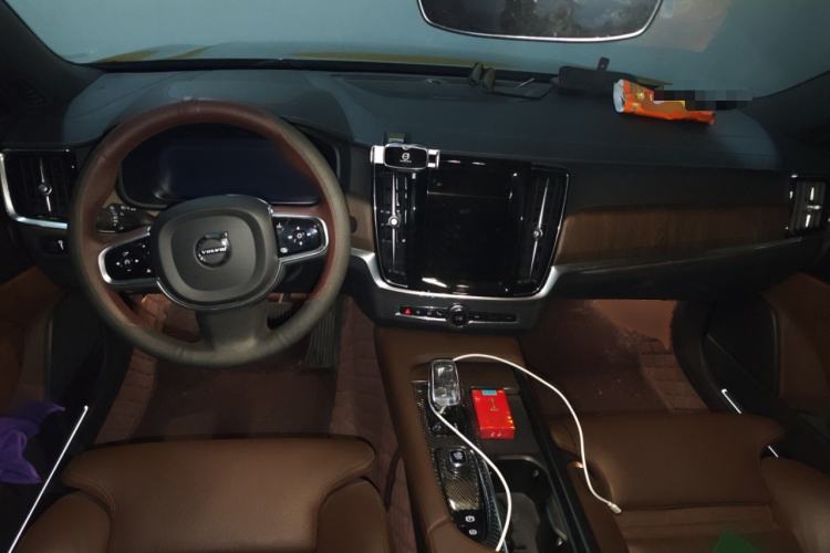 Used Volvo S90 2022 B5 Zhiyuan Luxury Edition