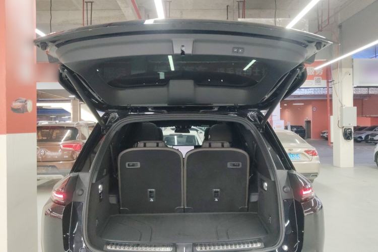 Used Li Auto L8 2023 Air model