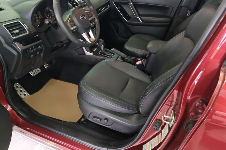 Used Subaru Forester 2016 2.0i Fashion Navigation Edition
