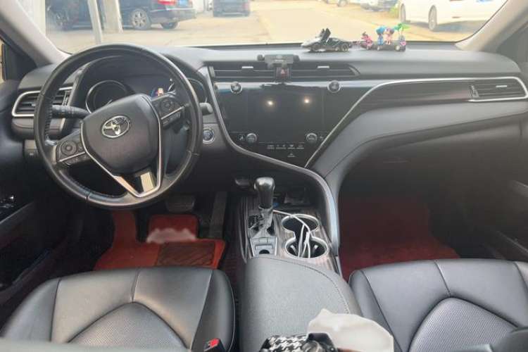 Used Toyota Camry 2019 Revised Version 2.5G Luxury Edition
