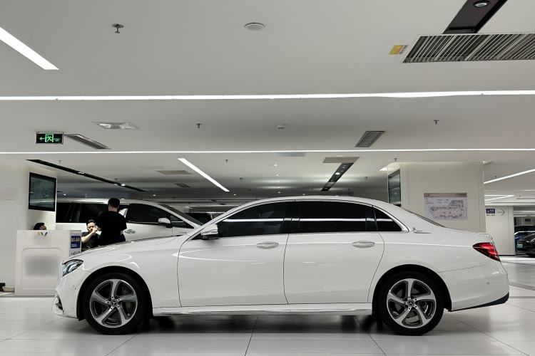 Used Mercedes-Benz E-Class 2019 Restyled E 300 L Sporty and Stylish Edition
