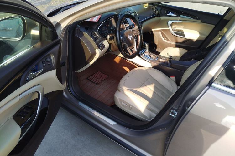 Used Buick Regal 2015 2.0L Elite Fashion Edition Driver Seat