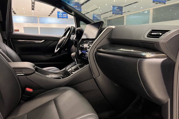 Used Lexus LM 2020 300h Four-Seat Grand Edition