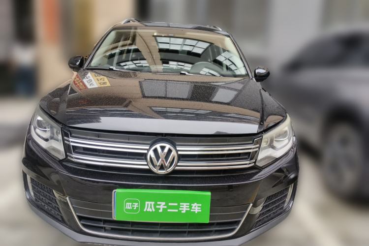 Used Volkswagen Tiguan 2015 1.8TSI Automatic All-Wheel-Drive Luxury Model Front