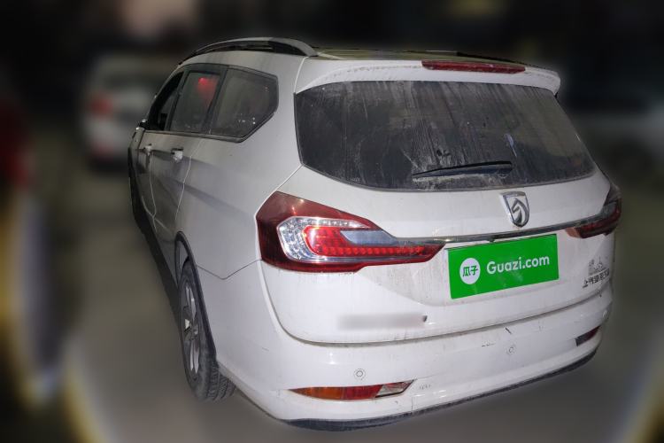 Used Baojun 310W 2017 1.5L Manual Fashion Model China V
