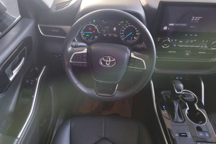 Used Toyota Highlander 2022 Dual-Engine 2.5L Four-Wheel Drive Prestige Version 7 Seats