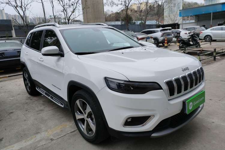 Used Jeep Cherokee 2020 2.0T Two-Wheel Drive Leading Edition