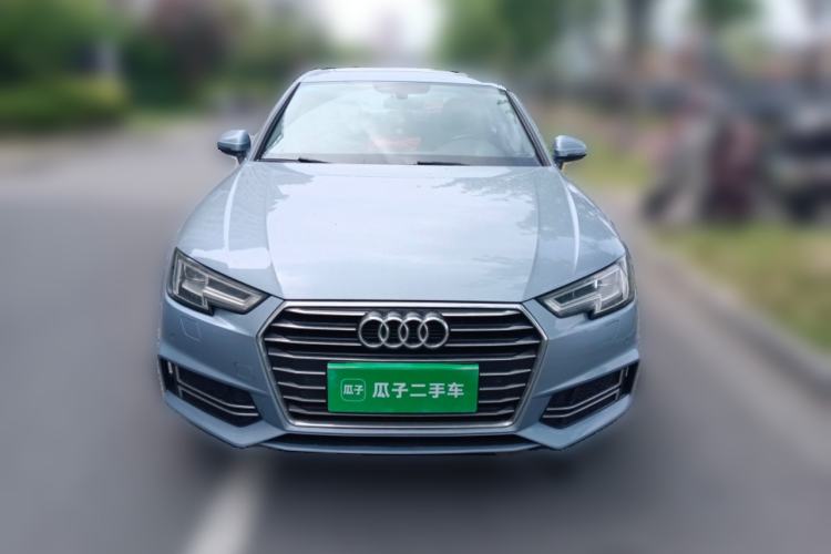 Used Audi A4L 2019 40 TFSI Ambition China VI
