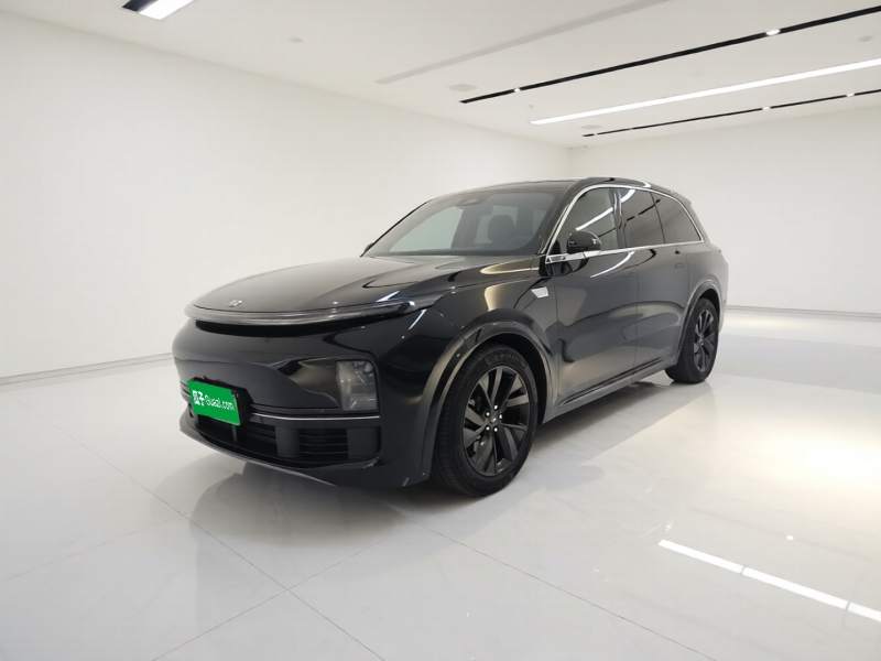 Used Li Auto L8 2023 Pro Model — 1