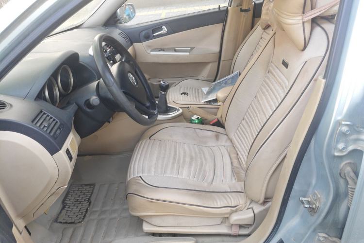 Used Brilliance H320 2012 1.5L Manual Comfort Edition
