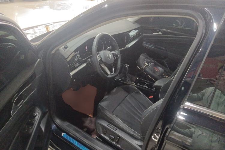 Used Volkswagen Passat 2023 Revised 330TSI Elite Edition Driver Seat