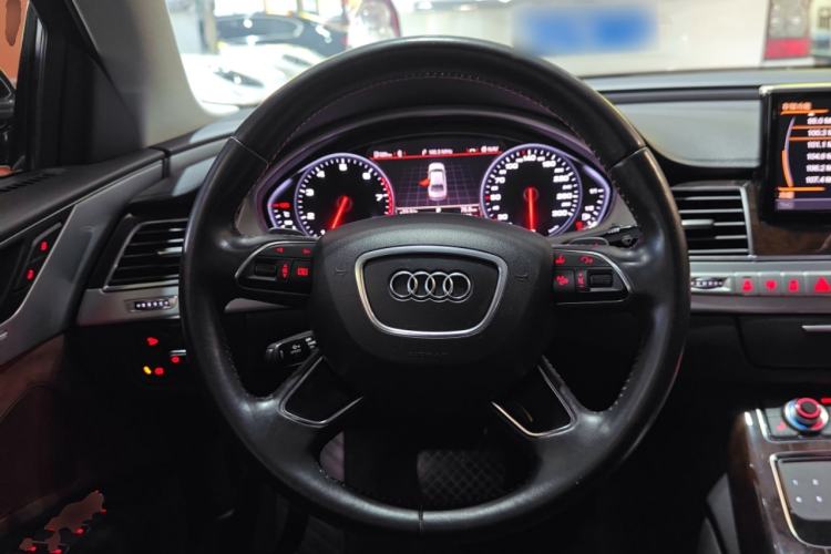 Used Audi A8 2014 A8L 45 TFSI quattro Comfort model
