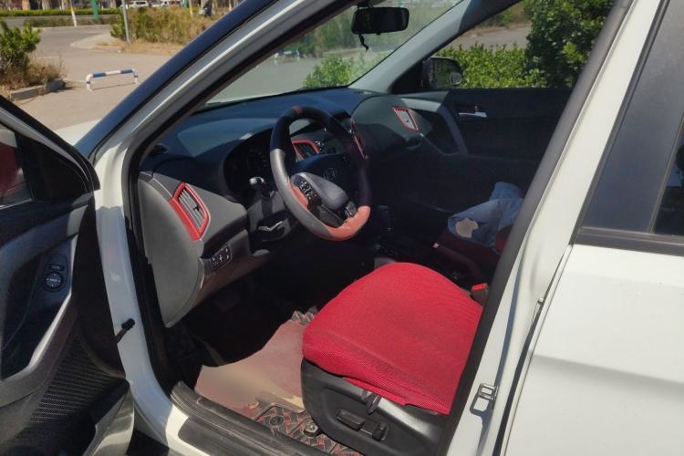 Used Hyundai ix25 2017 1.4T Automatic Smart Version Driver Seat