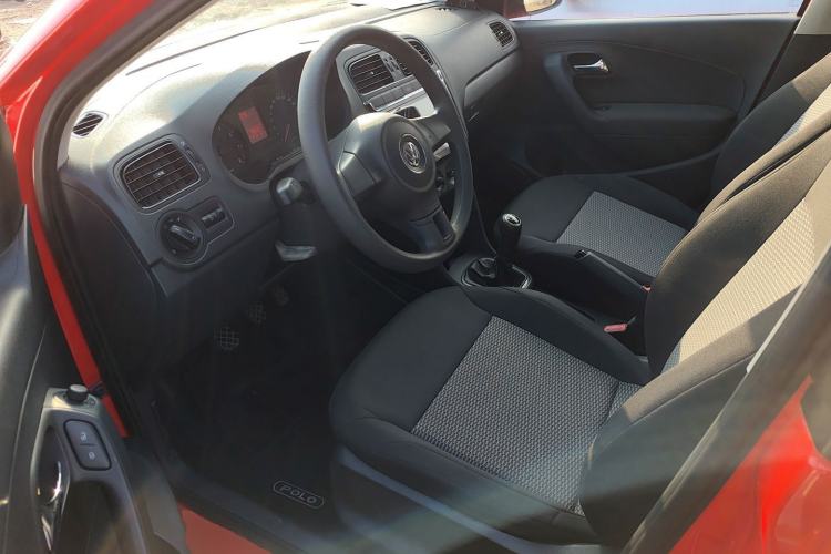 Used Volkswagen Polo 2013 1.4L Manual Fashion Edition
