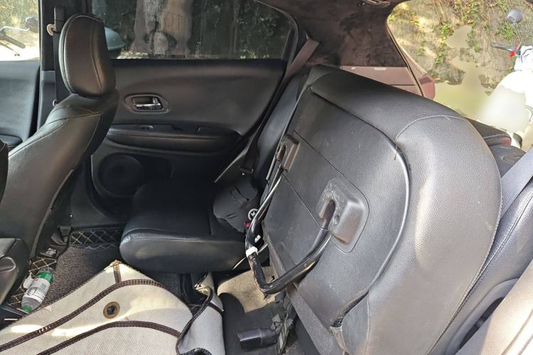 Used Honda Vezel 2015 1.8L CVT 2WD Elite Model
