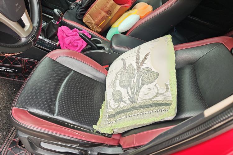 Used HYOSOW S3 2014 1.5L Comfort Version China IV Emission Standard
