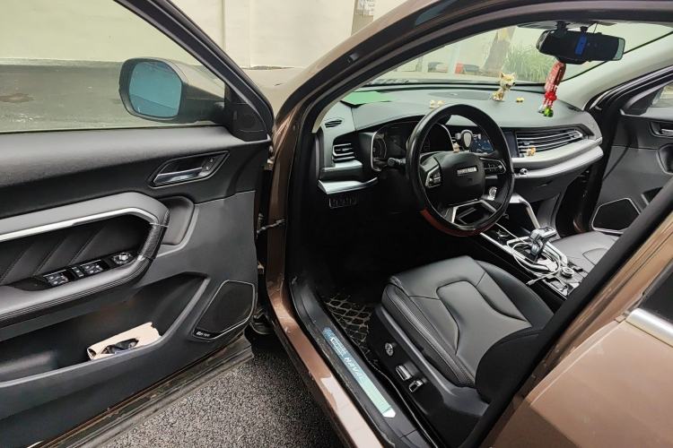 Used Haval H6 2017 Blue Label 2.0T Automatic Two-Wheel Drive Smart Edition