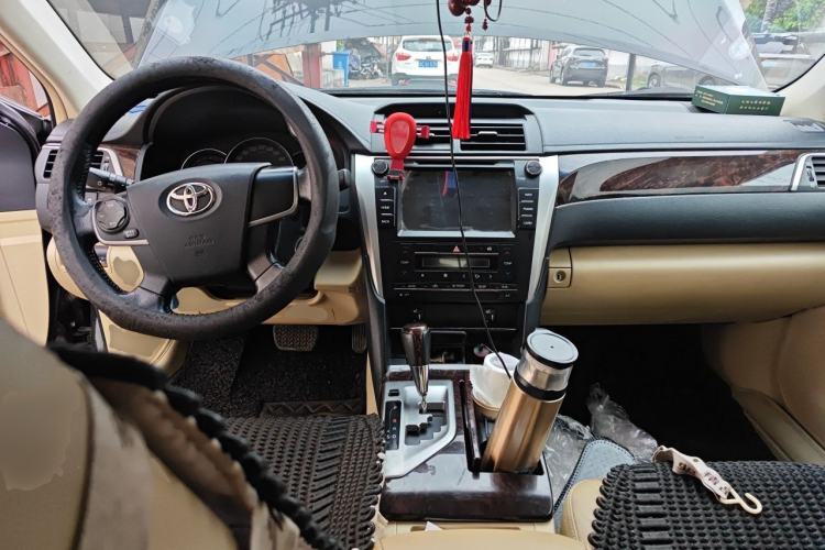 Used Toyota Camry 2015 2.0G Premier Edition