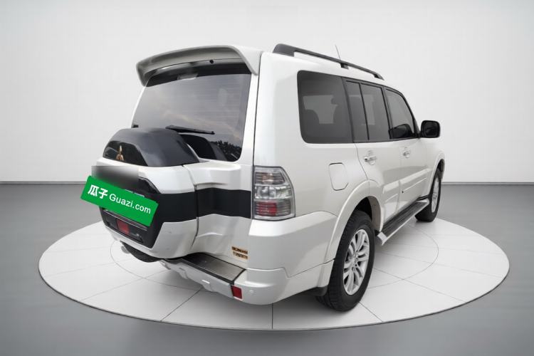 Used Mitsubishi Pajero 2019 V97 3.8L 5-Door GLS Middle East Edition Rear Right 45 Deg