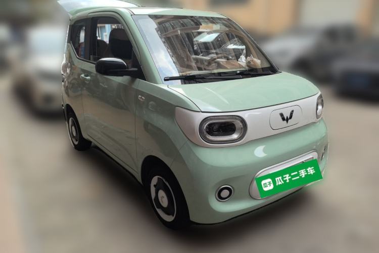 Used Wuling Hongguang MINIEV 2024 3rd Generation 215km Youth Edition Front Right 45 Deg